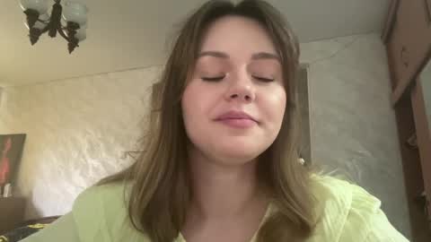 Snapshot of carlaclaybourne chatting on 23, 4, 2026 Lesly online show from 23, 4, 2026