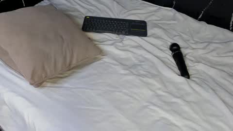 carlamarrinson online show from 10, 3, 2025