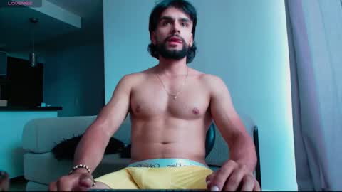Snapshot of carlbadams96 chatting on 28, 3, 2026 sebasfit online show from 28, 3, 2026