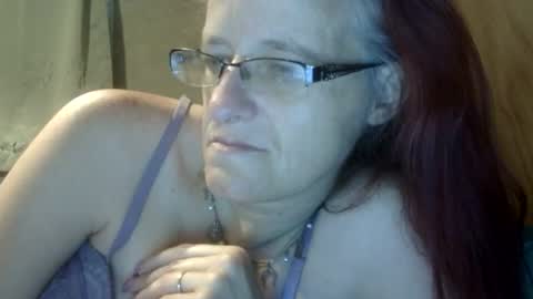 Snapshot of carleeswoman08 chatting on 27, 3, 2026 carleeswoman08 online show from 27, 3, 2026