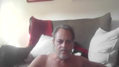 Snapshot of carlo76mx chatting on 5, 1, 2026 carlo online show from 5, 1, 2026
