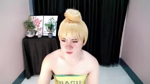 Snapshot of carlo_bigcock69 chatting on 17, 9, 2025 carlo_bigcock69 online show from 17, 9, 2025