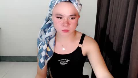 Snapshot of carlo_bigcock69 chatting on 26, 11, 2025 carlo_bigcock69 online show from 26, 11, 2025