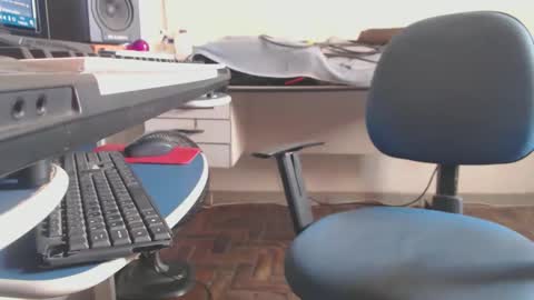 carlos online show from 11, 4, 2026