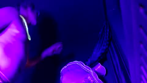 carloslove1972 online show from 27, 6, 2026