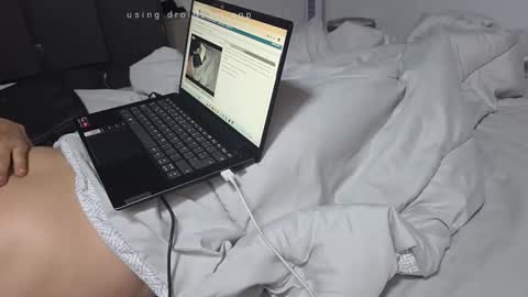 carlosmature online show from 12, 4, 2026