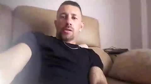 Snapshot of carlosrm440882 chatting on 13, 4, 2026 carlosrm440882 online show from 13, 4, 2026