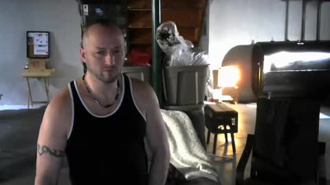 Carl online show from 3, 2, 2025