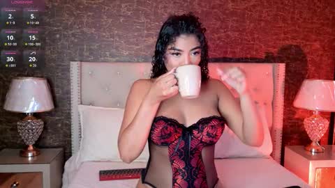 Carly Monroe  online show from 25, 11, 2025