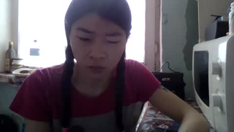 CarlyJoy online show from 19, 2, 2025