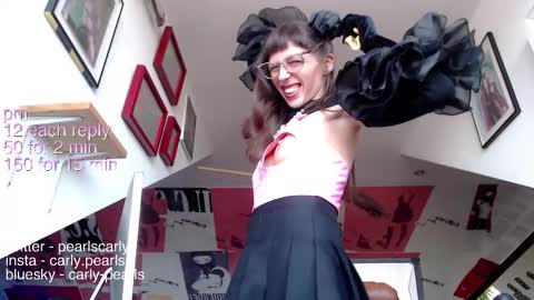 Carly Pearls online show from 24, 1, 2025