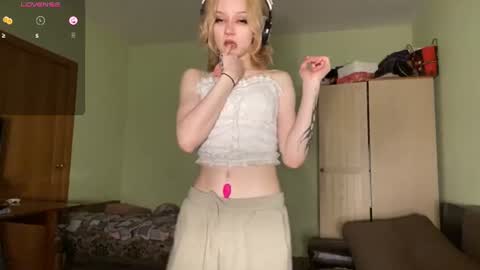 Snapshot of carmenlavelli chatting on 6, 7, 2026 Elina online show from 6, 7, 2026