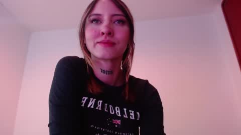 Snapshot of carmennrusso chatting on 26, 2, 2025 carmennrusso online show from 26, 2, 2025