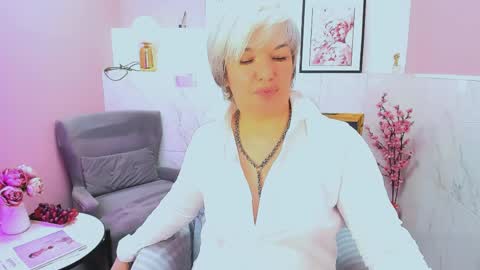 Carmen online show from 7, 4, 2026