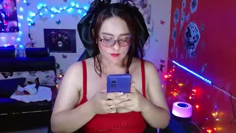 Snapshot of carol20_1994 chatting on 13, 2, 2025 Carolina online show from 13, 2, 2025