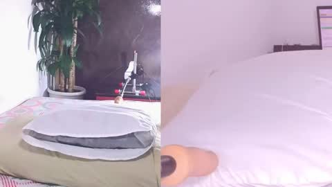 Snapshot of carol_swet chatting on 13, 4, 2026 Carol online show from 13, 4, 2026