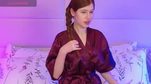 carolainemyers online show from 4, 12, 2025