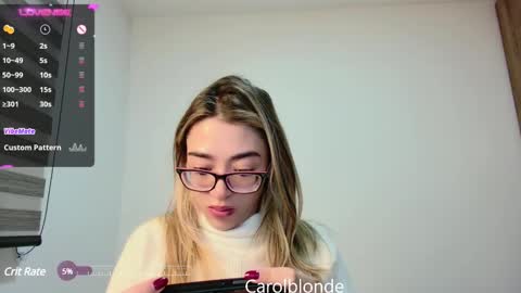 Snapshot of carolblonde chatting on 25, 2, 2025 Char online show from 25, 2, 2025