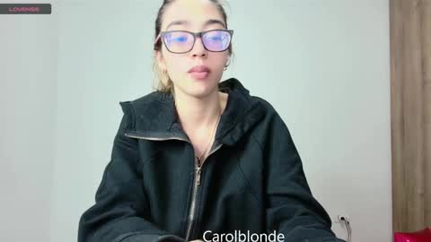 Snapshot of carolblonde chatting on 6, 3, 2025 Char online show from 6, 3, 2025