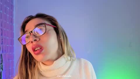 Snapshot of carolblonde chatting on 3, 12, 2025 Char online show from 3, 12, 2025