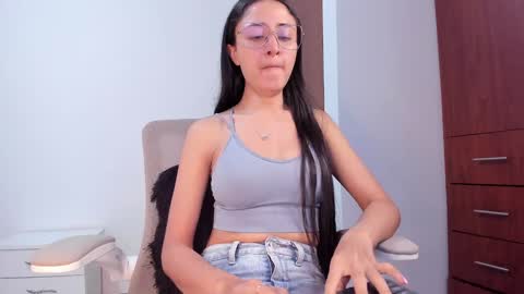 Caroline online show from 3, 1, 2025