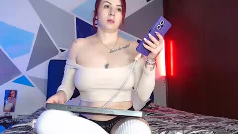 Carolin Moore online show from 21, 1, 2025