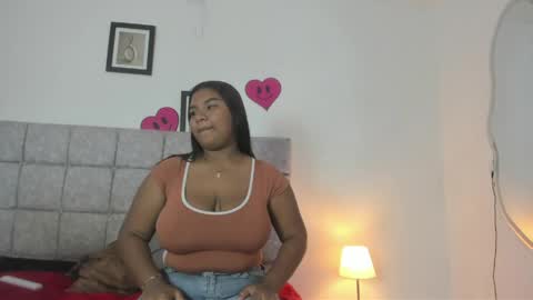 carolina_smith72 online show from 31, 3, 2026