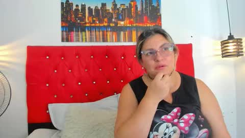 Snapshot of carolinacrus01 chatting on 3, 3, 2026 Carolina online show from 3, 3, 2026