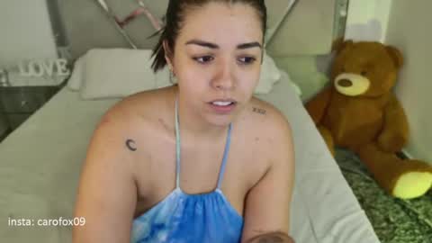 Snapshot of carolinafox_ chatting on 13, 6, 2026 caroline online show from 13, 6, 2026