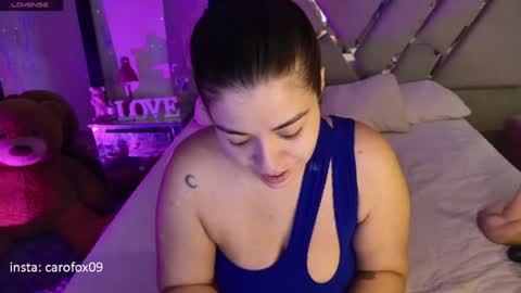 Snapshot of carolinafox_ chatting on 9, 7, 2026 caroline online show from 9, 7, 2026