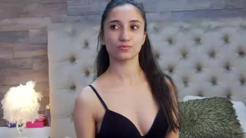 Snapshot of carolinahart chatting on 30, 9, 2025 carolinahart online show from 30, 9, 2025