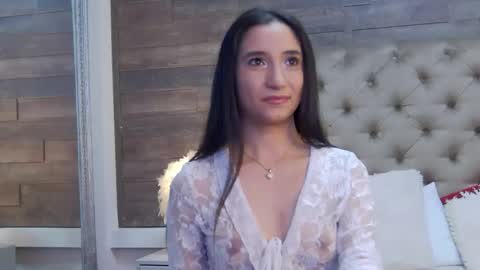 Snapshot of carolinahart chatting on 16, 12, 2025 carolinahart online show from 16, 12, 2025