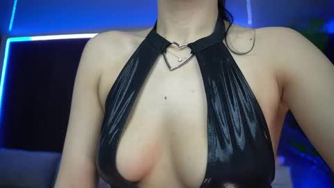 Snapshot of carolinapetra chatting on 22, 5, 2026 Mellany online show from 22, 5, 2026