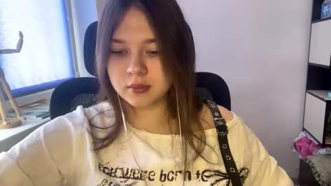 Snapshot of carolindueno chatting on 28, 2, 2026 carolindueno online show from 28, 2, 2026