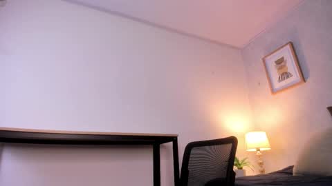  Caroline  online show from 26, 3, 2026