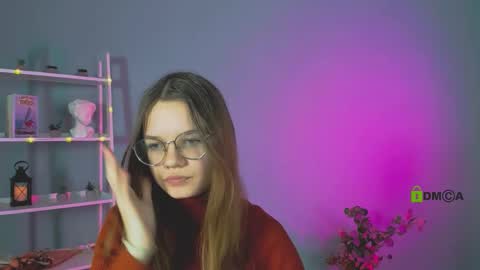 Snapshot of caroline_eclipse chatting on 14, 12, 2025 caroline_eclipse online show from 14, 12, 2025