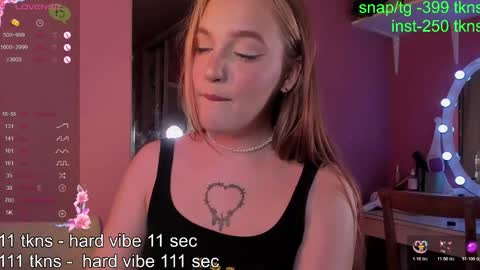 Caro online show from 7, 11, 2025