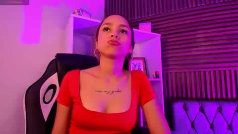 Snapshot of carolinefyre chatting on 12, 2, 2026 Caroline online show from 12, 2, 2026