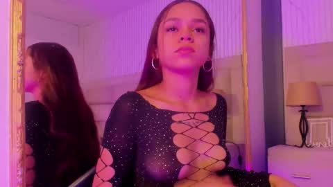 Snapshot of carolinefyre chatting on 27, 2, 2026 Caroline online show from 27, 2, 2026