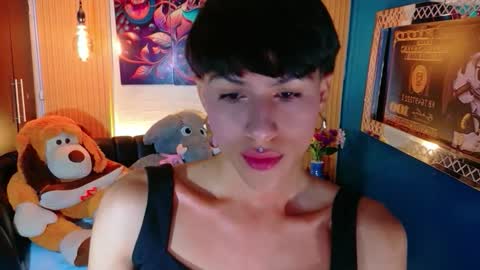 carolinejesh online show from 14, 4, 2026