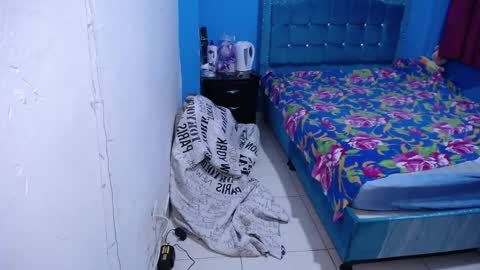 Snapshot of carolinhe_ chatting on 21, 2, 2026 Carolinhe online show from 21, 2, 2026