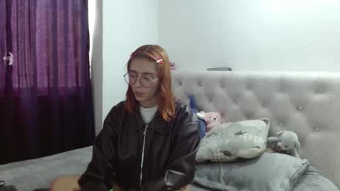 carolinnapinkman online show from 5, 3, 2026