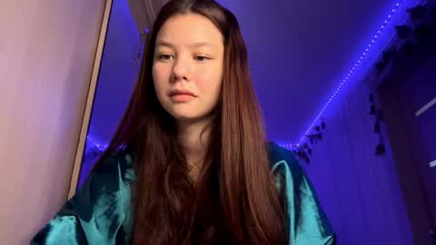 Snapshot of carolynexford chatting on 26, 11, 2025 Emma online show from 26, 11, 2025