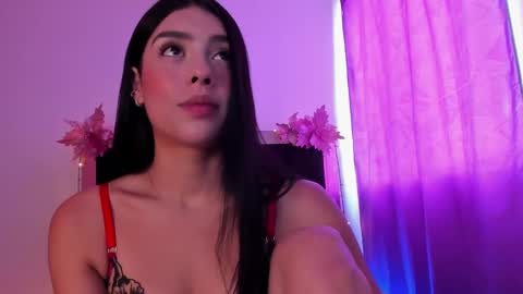 Snapshot of carorosse chatting on 2, 1, 2025 Caro  online show from 2, 1, 2025
