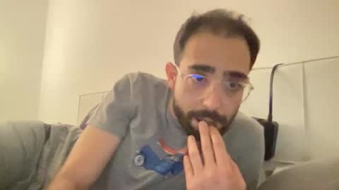 Snapshot of carpetchest chatting on 17, 11, 2025 Thick Juciy online show from 17, 11, 2025