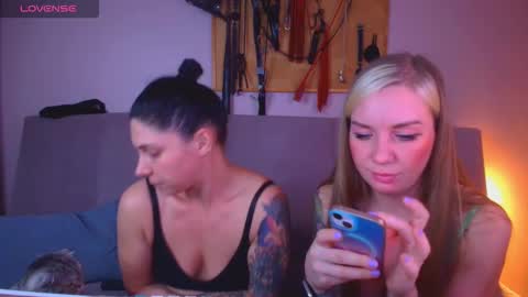 Snapshot of carrie_moonshine chatting on 6, 2, 2026 Carrie online show from 6, 2, 2026