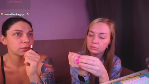 Snapshot of carrie_moonshine chatting on 28, 3, 2026 Carrie online show from 28, 3, 2026