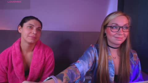 Snapshot of carrie_moonshine chatting on 30, 3, 2026 Carrie online show from 30, 3, 2026