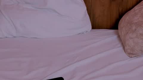 Snapshot of casandra_busting chatting on 22, 2, 2025 Casandra online show from 22, 2, 2025