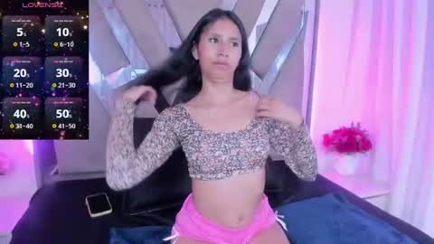 Snapshot of casey_lorens chatting on 18, 6, 2026 casey online show from 18, 6, 2026
